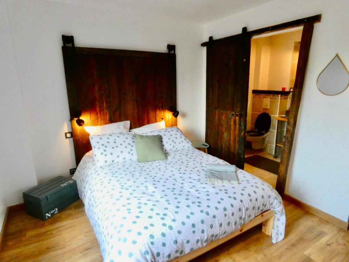 Le Nichoir Hotel Lion-en-Sullias Kültér fotó
