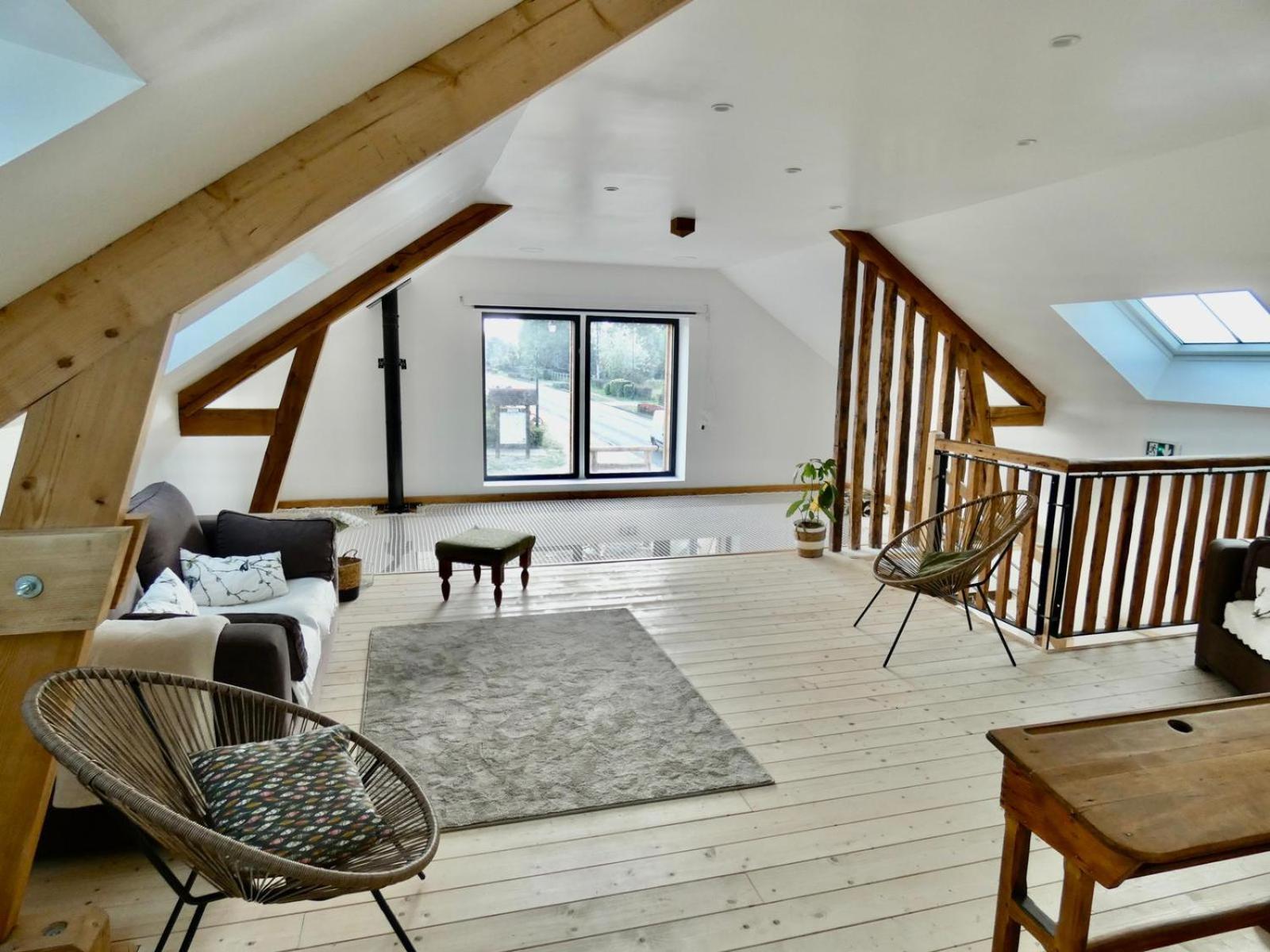 Le Nichoir Hotel Lion-en-Sullias Kültér fotó